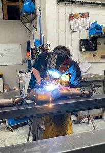 GF Metal Art intervenant pour une soudure