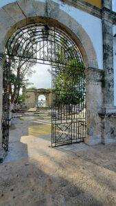 Portail en 3 parties