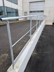 GARDE CORPS RAMPANT INDUS 3